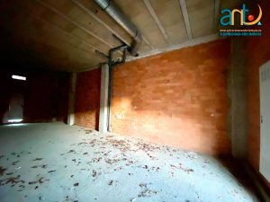 001 interior Stop Dog by domotica-ant
